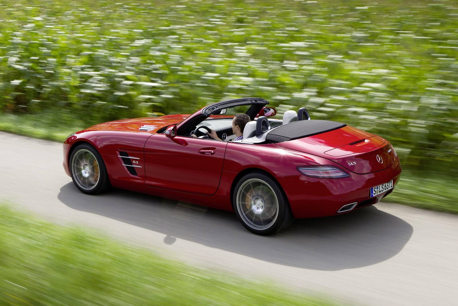 SLS AMG GT Roadster