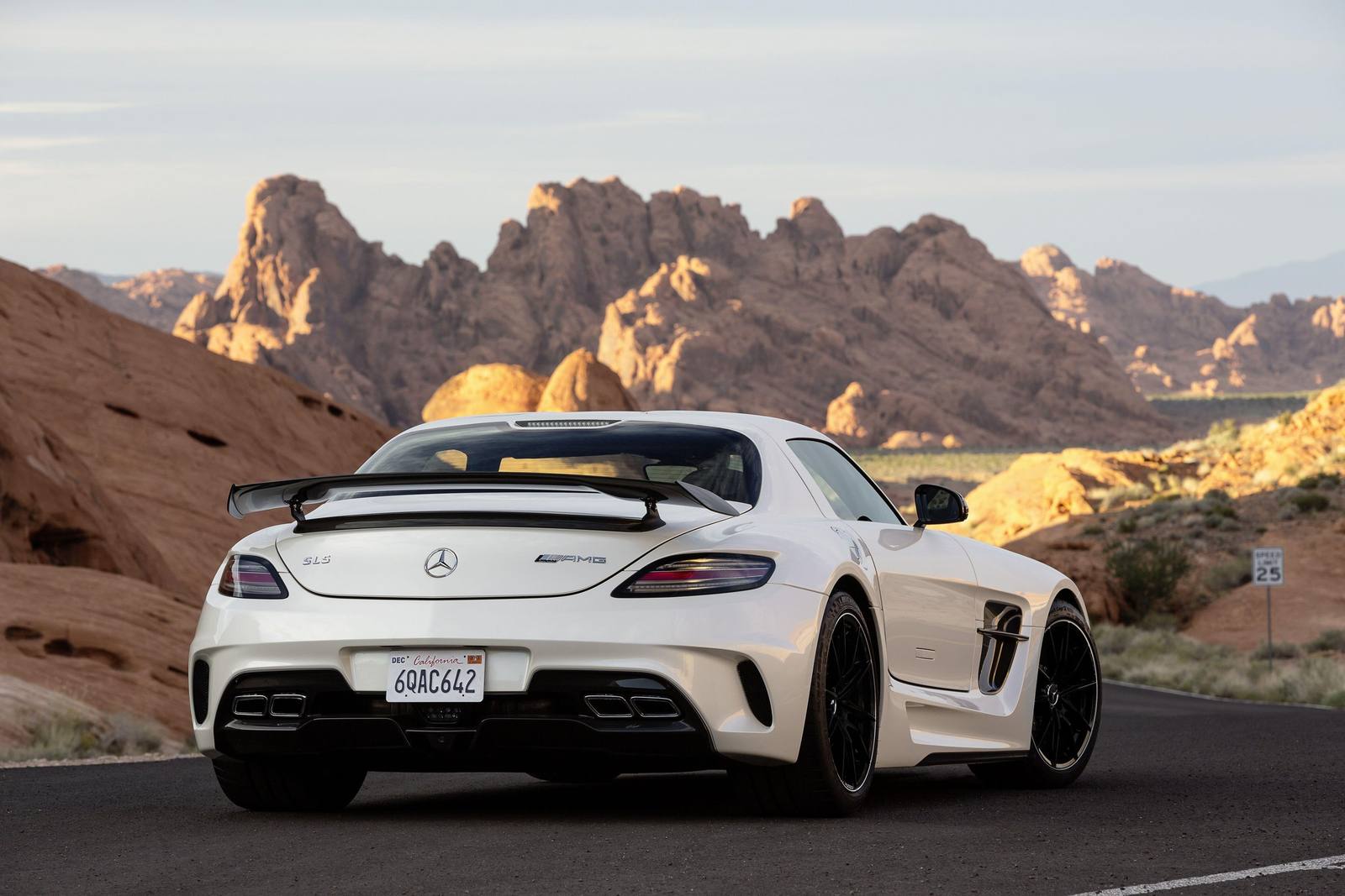 SLS AMG Black Series