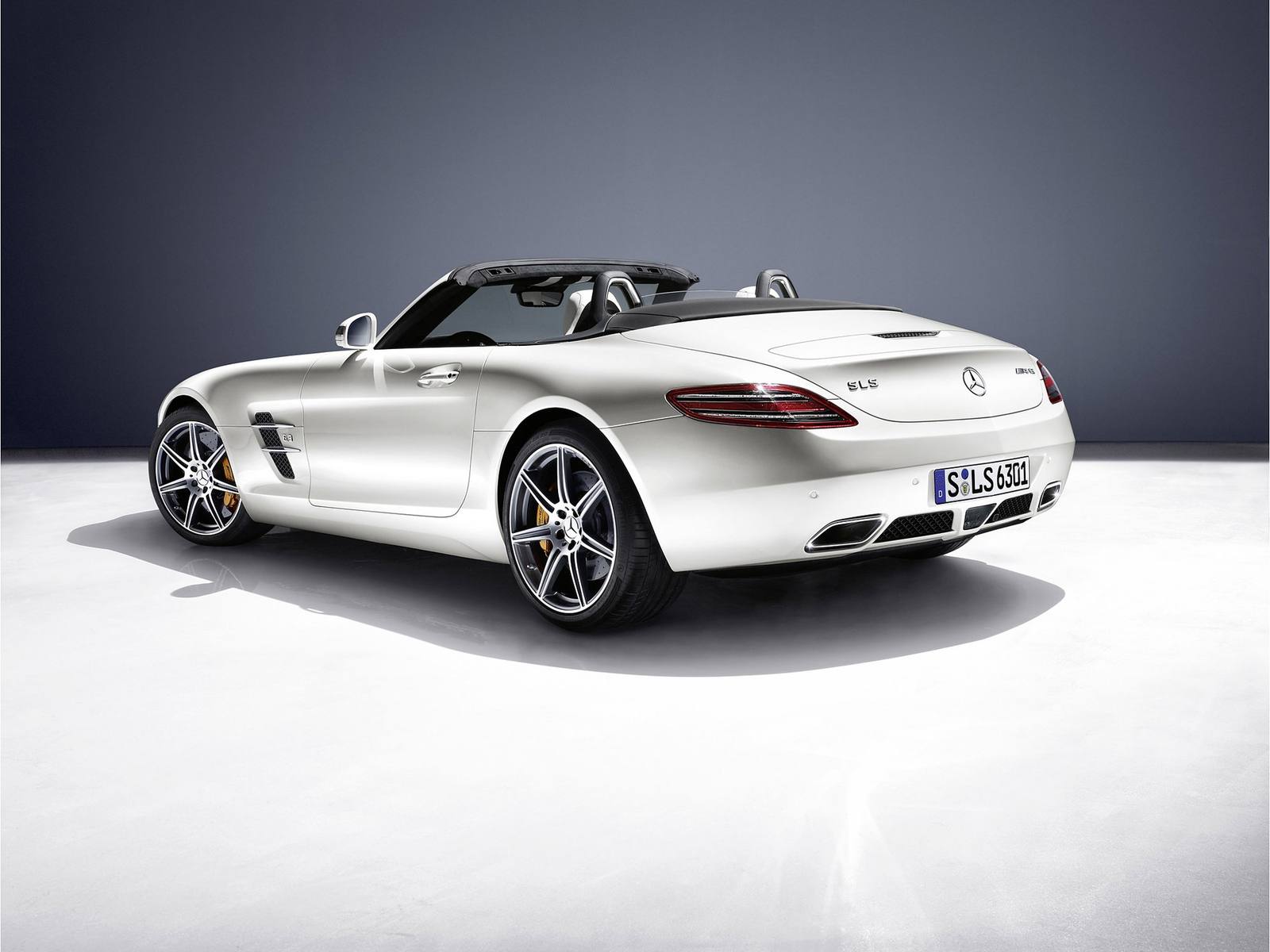 SLS AMG Roadster
