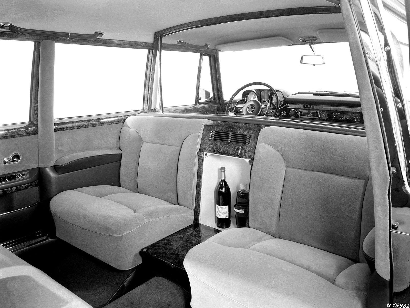600 Pullman 6-Door