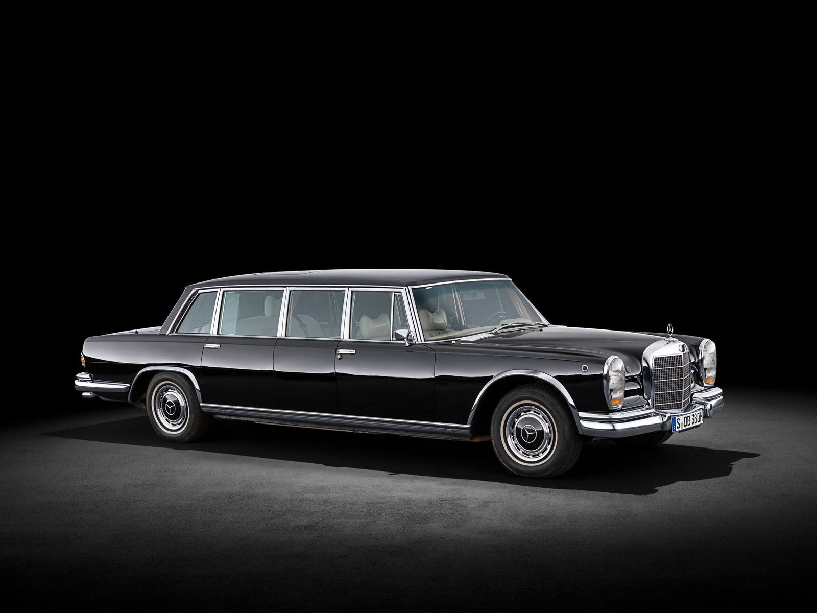 600 Pullman 6-Door