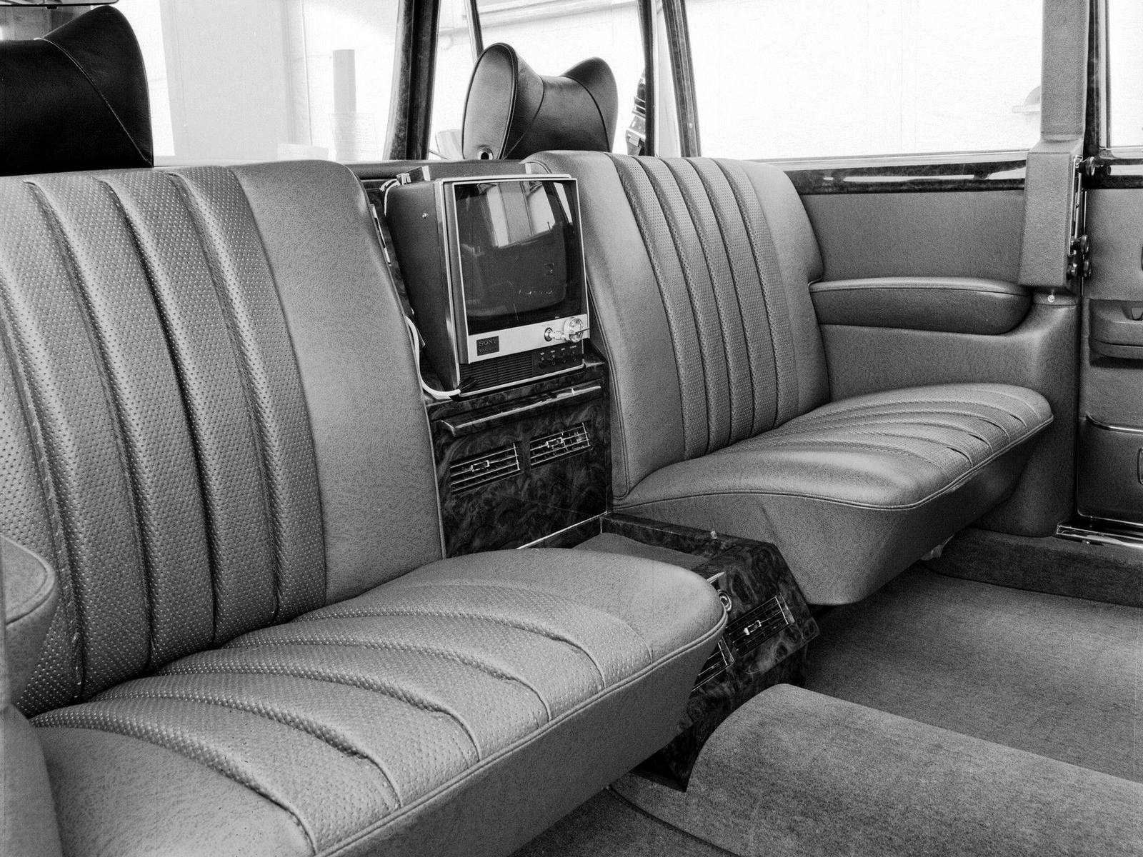 600 Pullman 6-Door