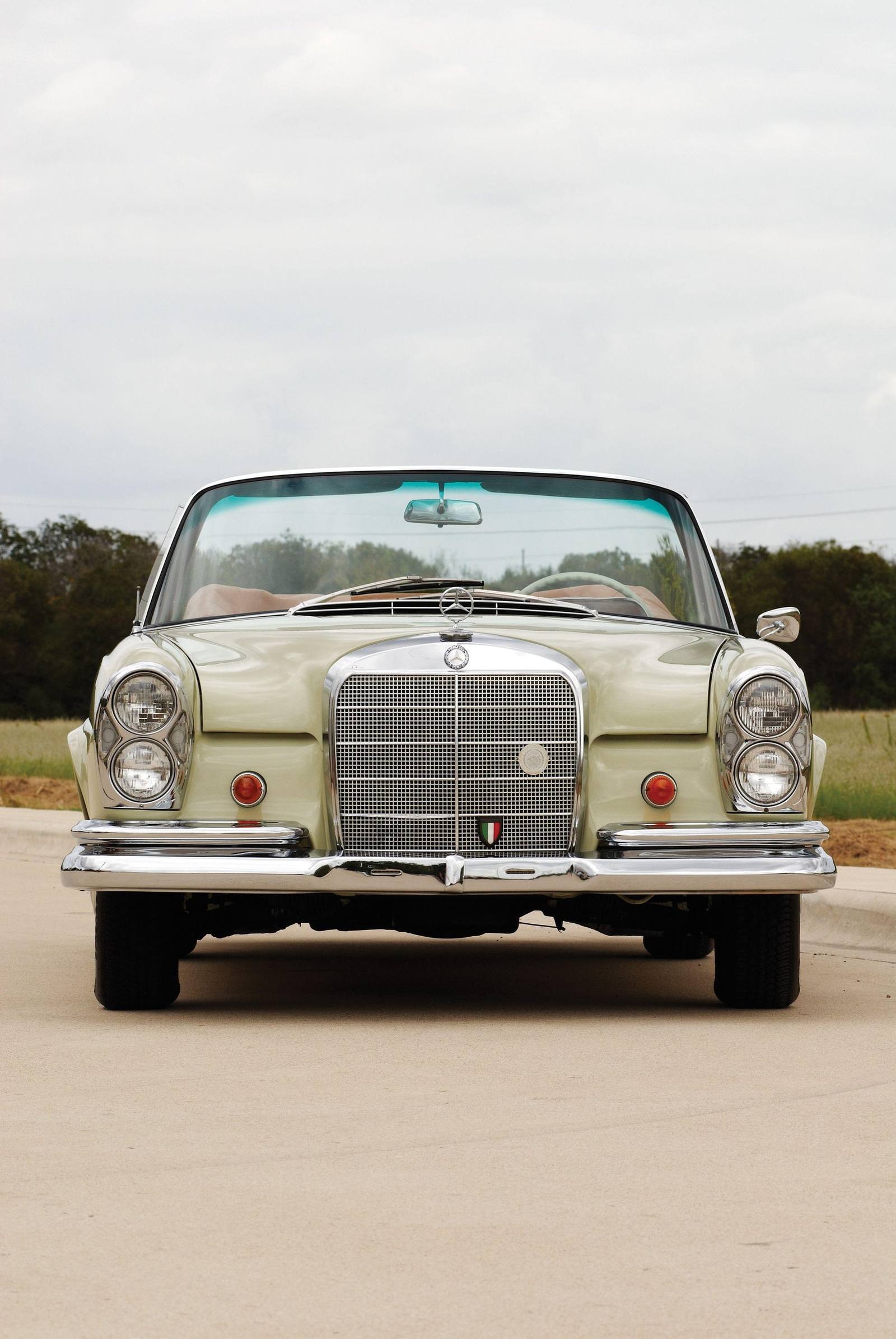220 SE Cabriolet