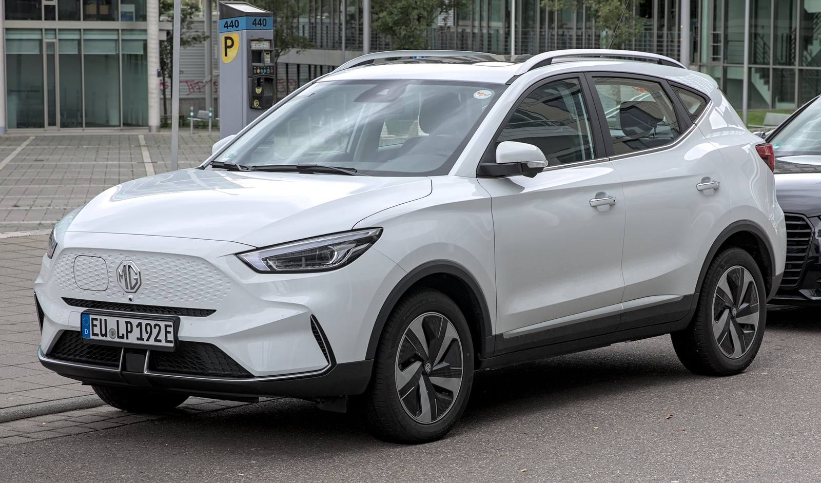 Zs Ev