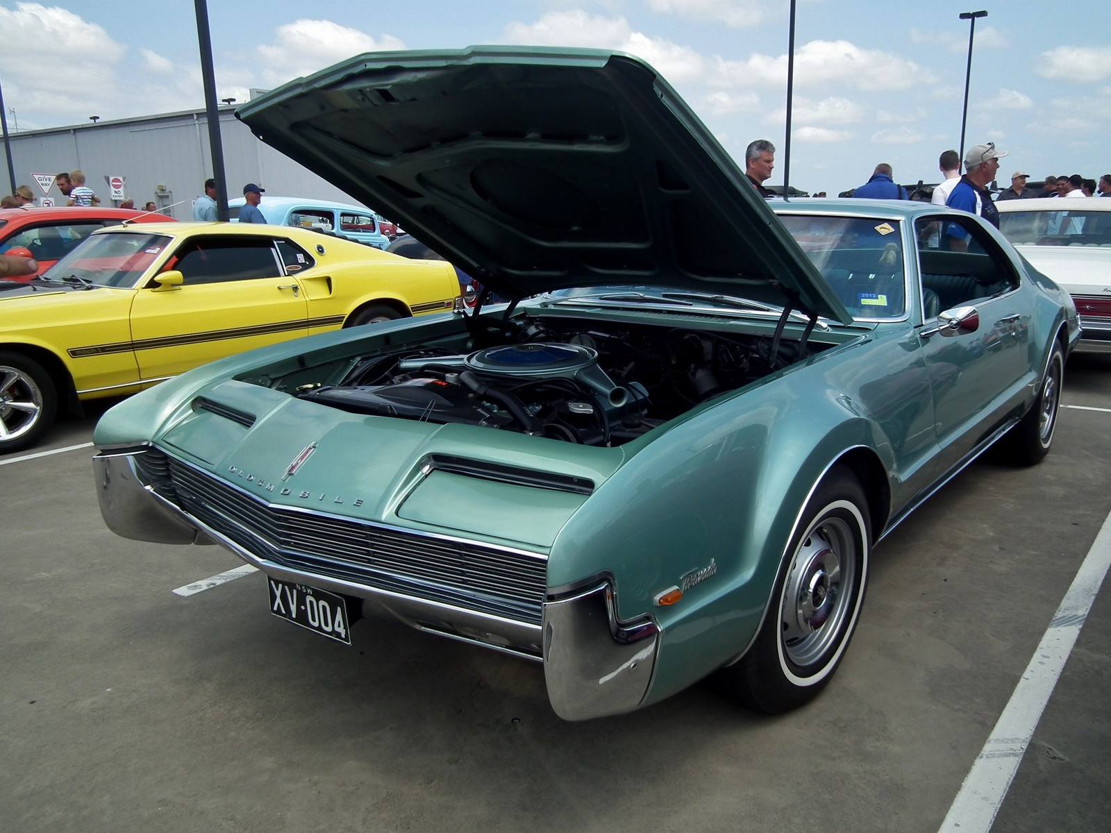 403 V8