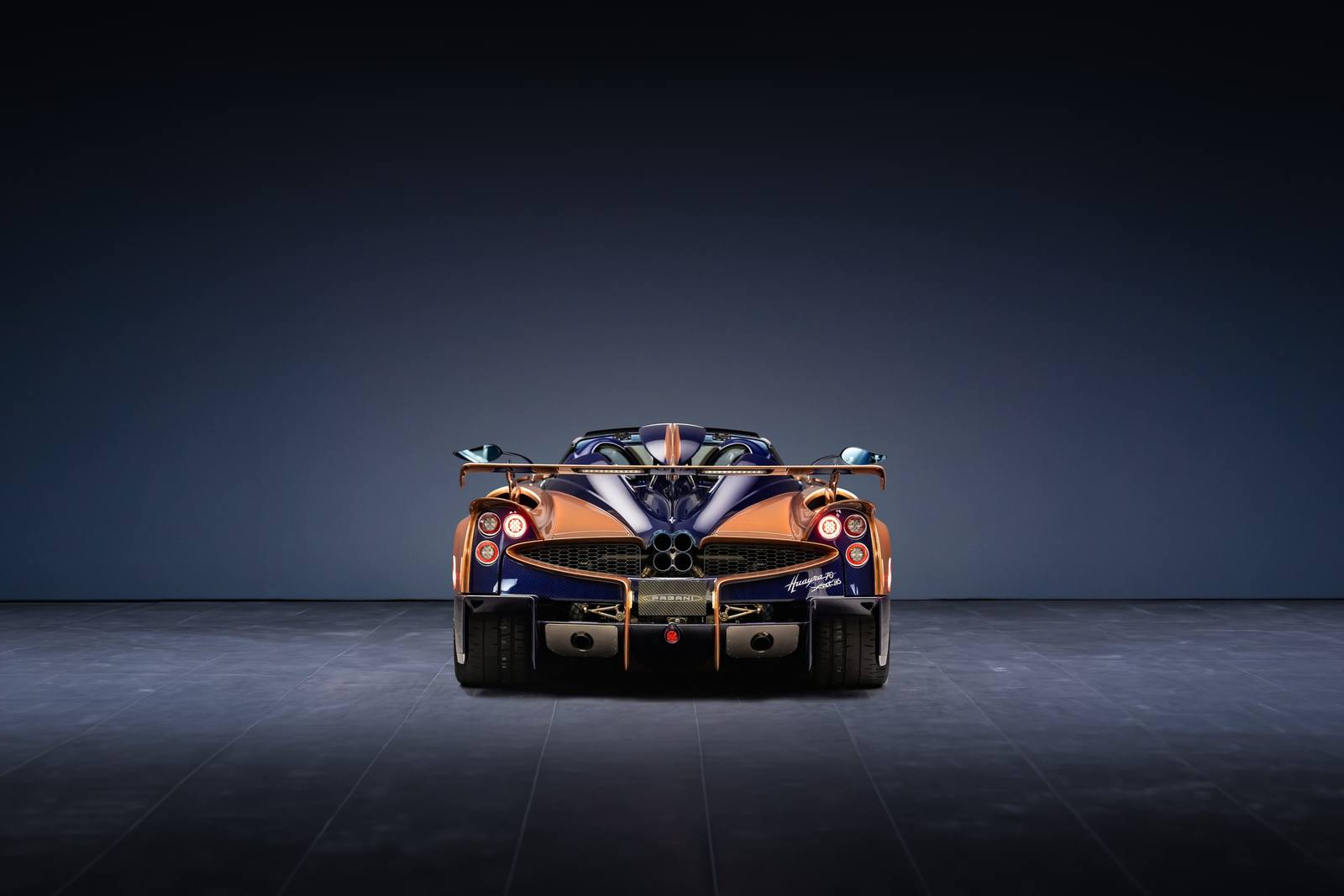 Huayra 70 Derecho (few-off, Grandi Complicazioni)