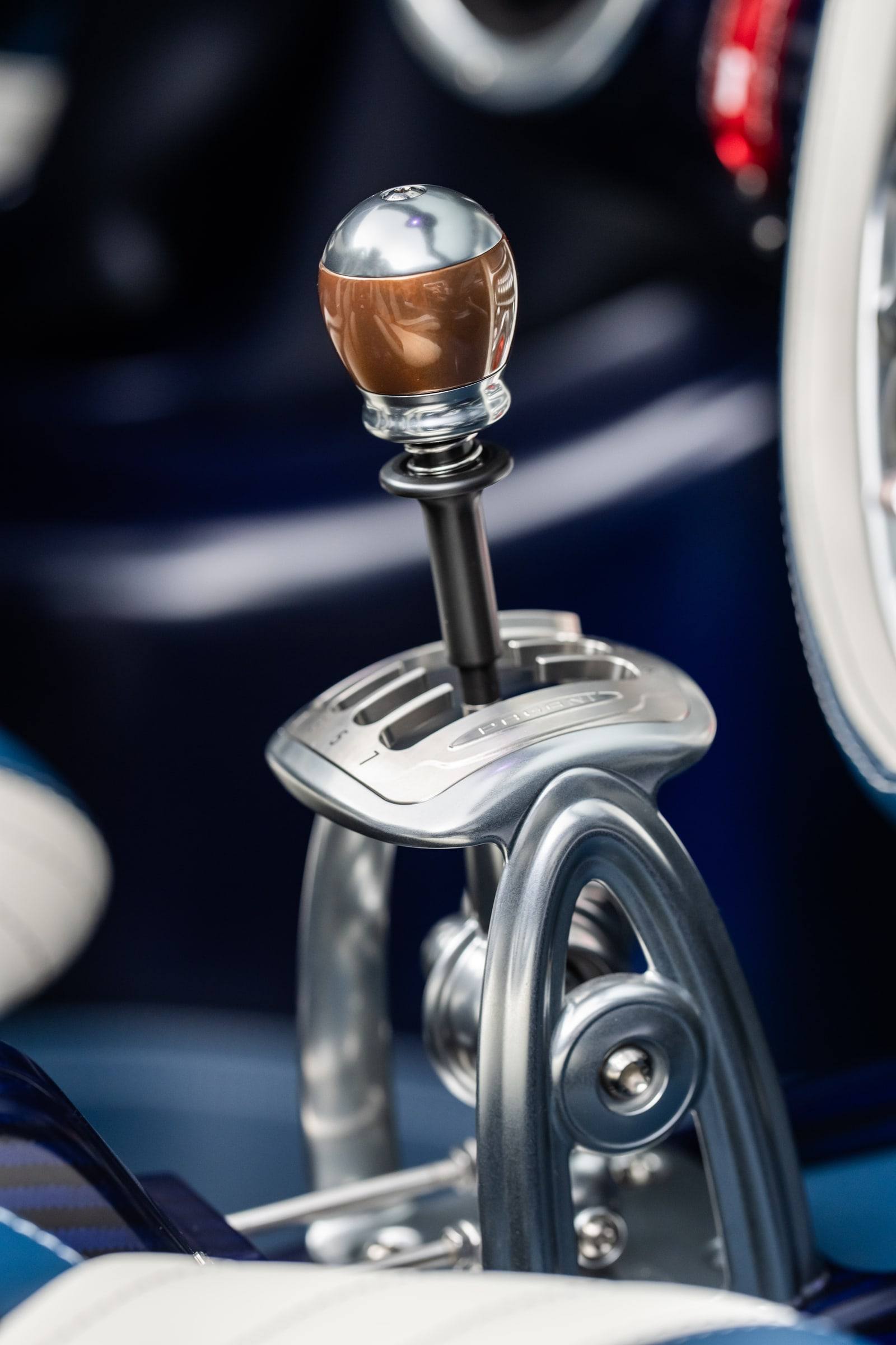 Huayra 70 Derecho (few-off, Grandi Complicazioni)
