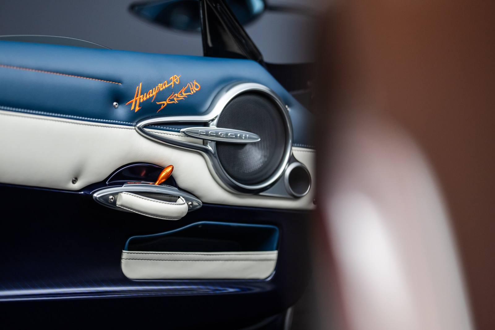 Huayra 70 Derecho (few-off, Grandi Complicazioni)