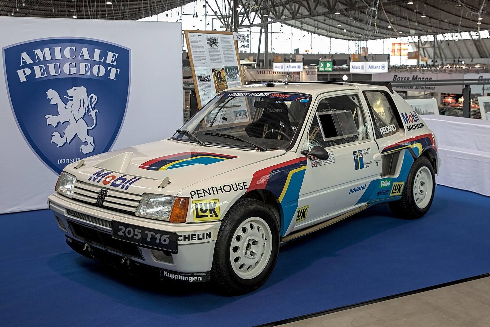 205 T16 Evolution 1