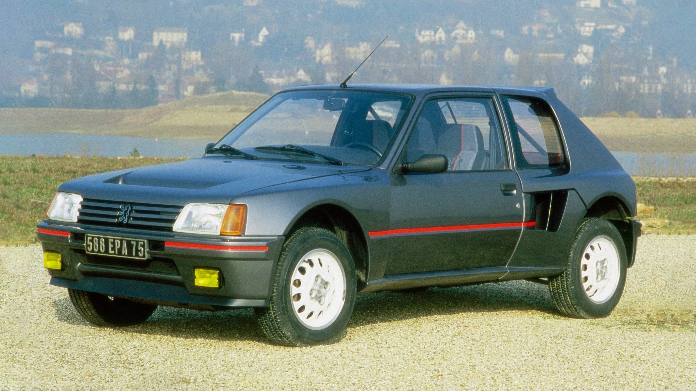 205 T16