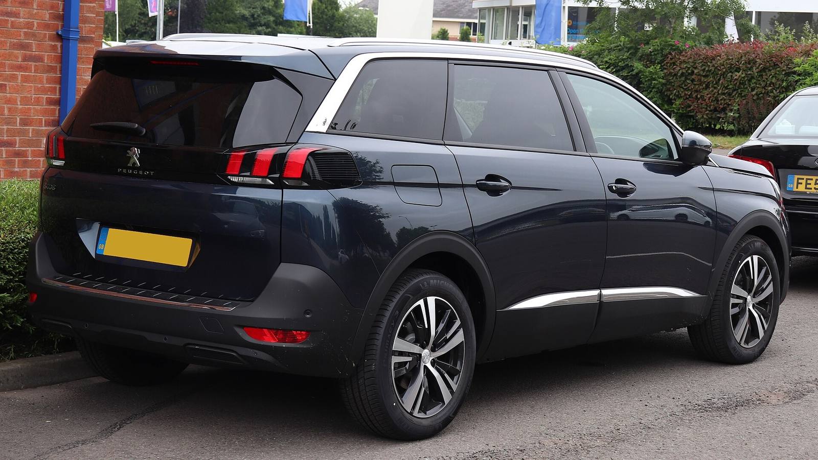 5008 1.6 THP (1st gen MPV)