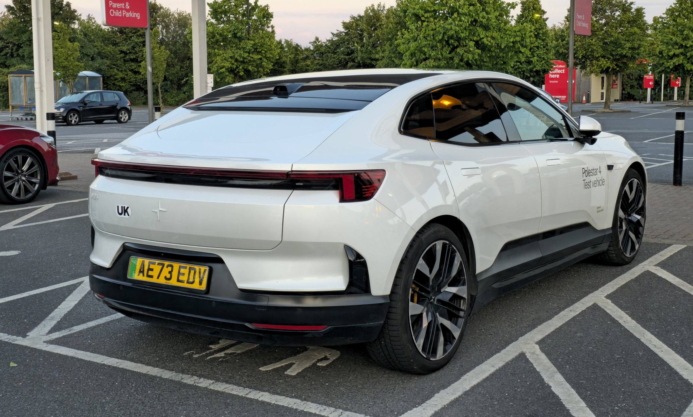 Polestar 4 Long Range Dual Motor