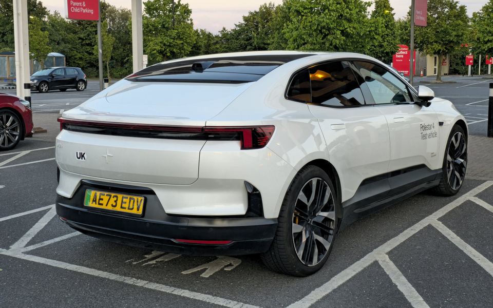 Polestar 4