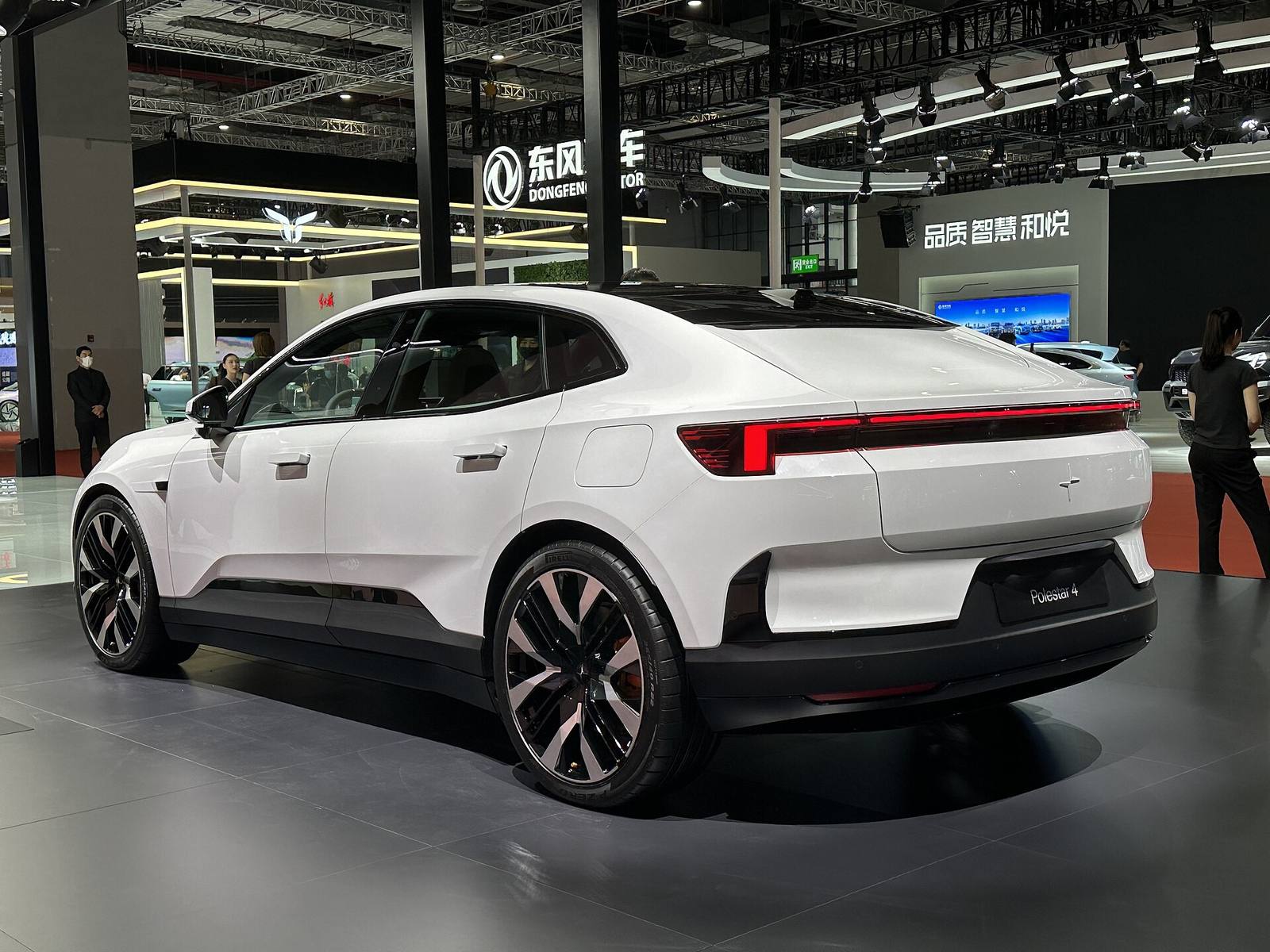 Polestar 4 Long Range Dual Motor