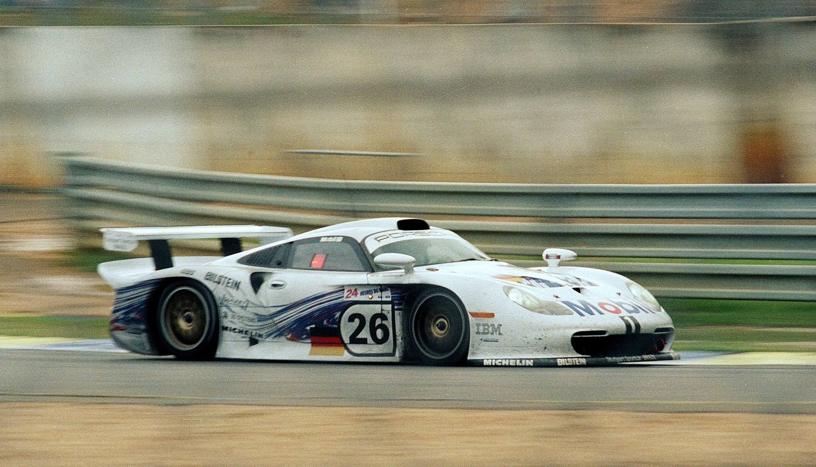 911 GT1 Evo