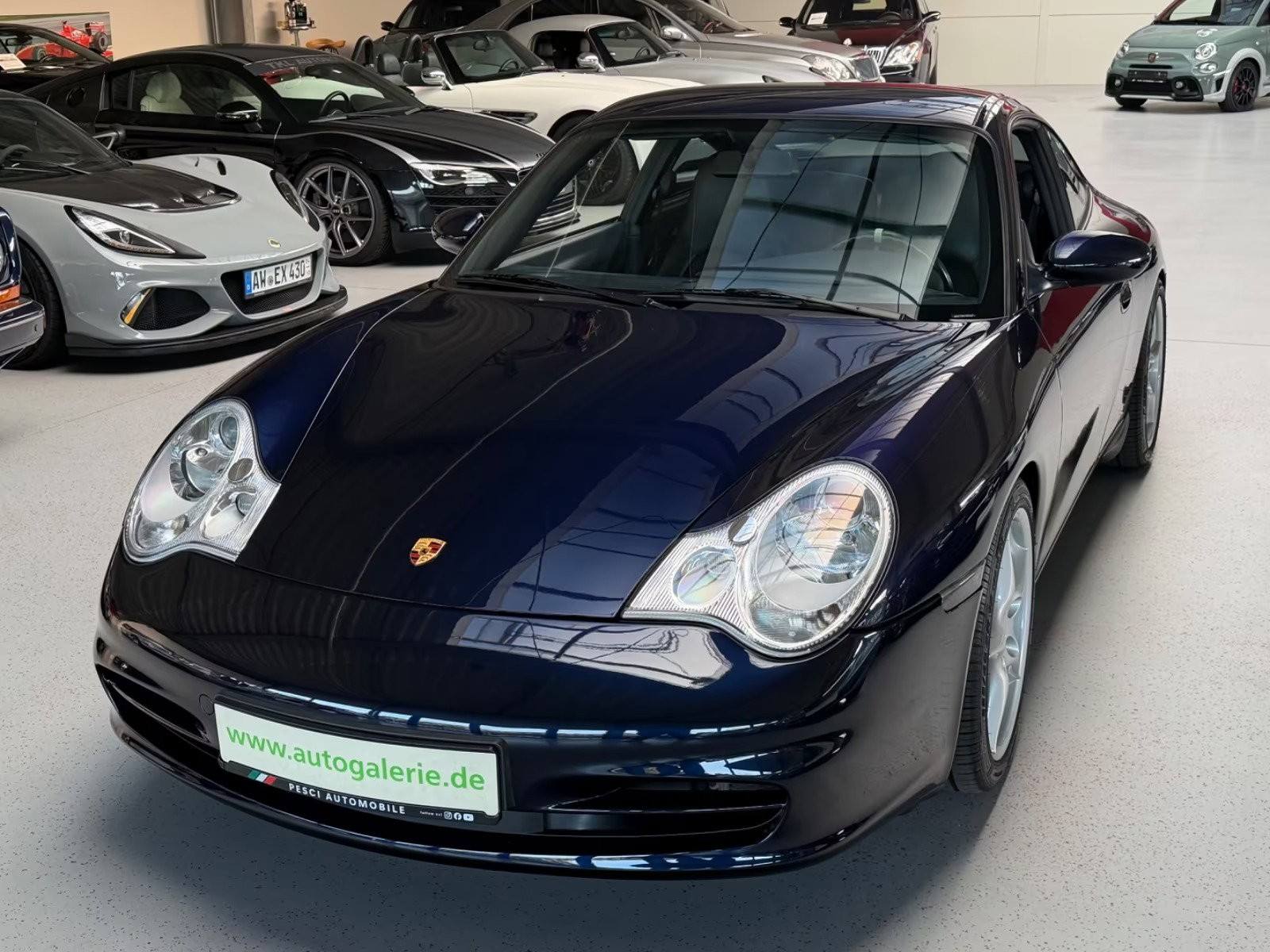 Carrera 4