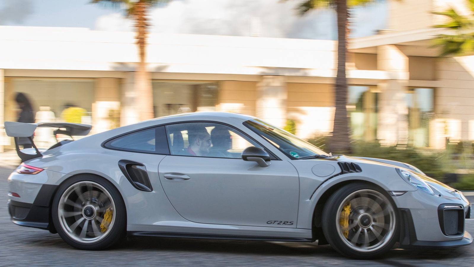 GT2 RS