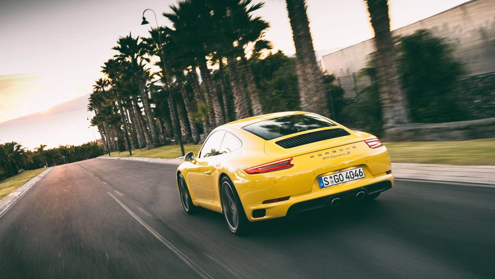 Carrera S
