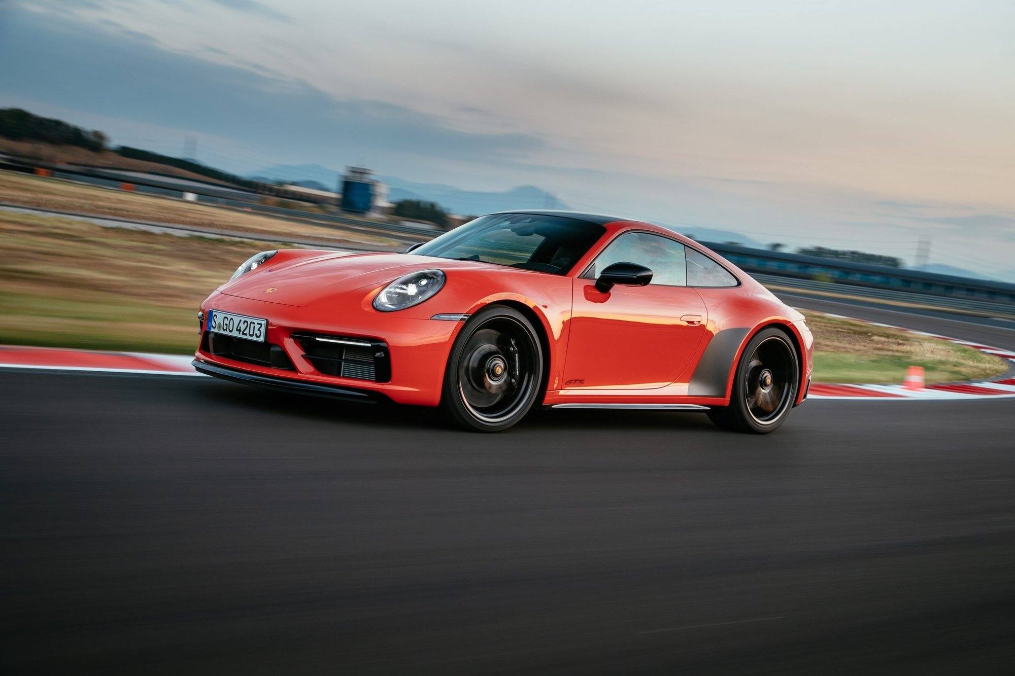 Carrera 4 GTS