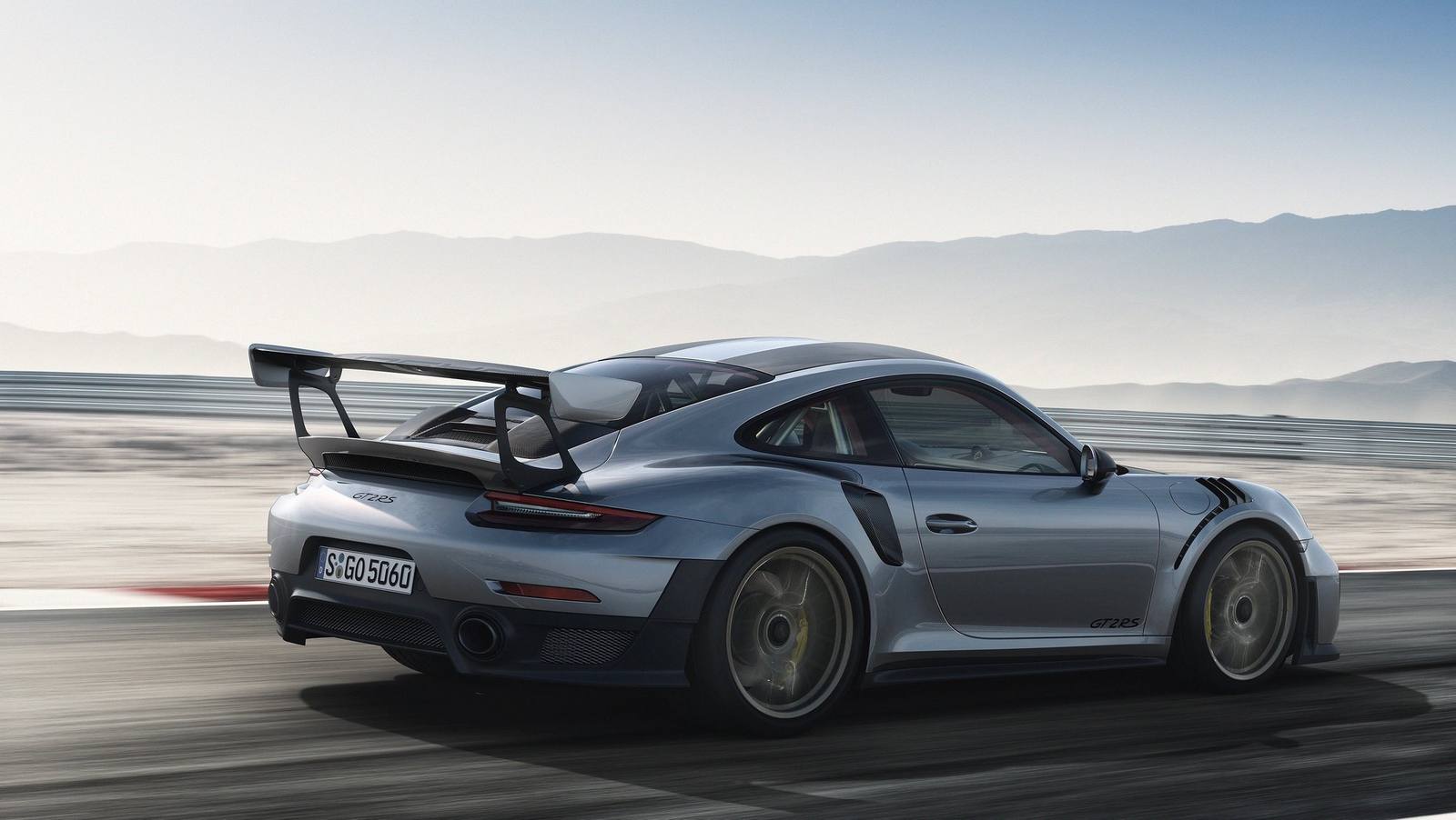 GT2 RS