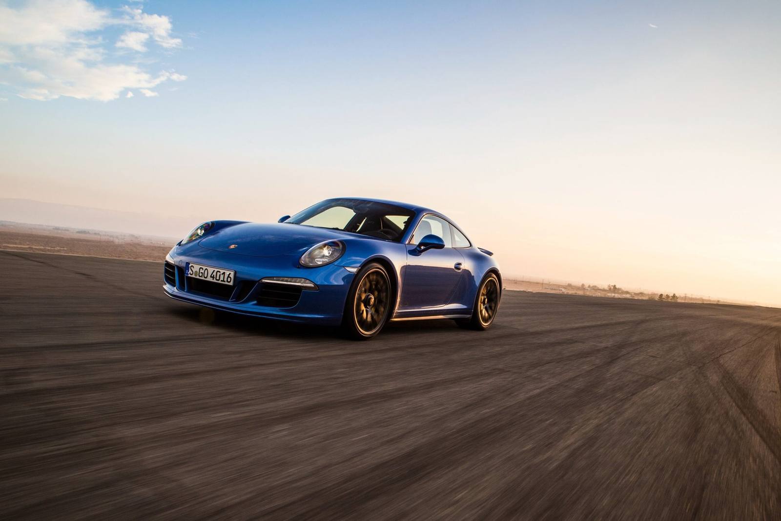 Carrera 4 GTS