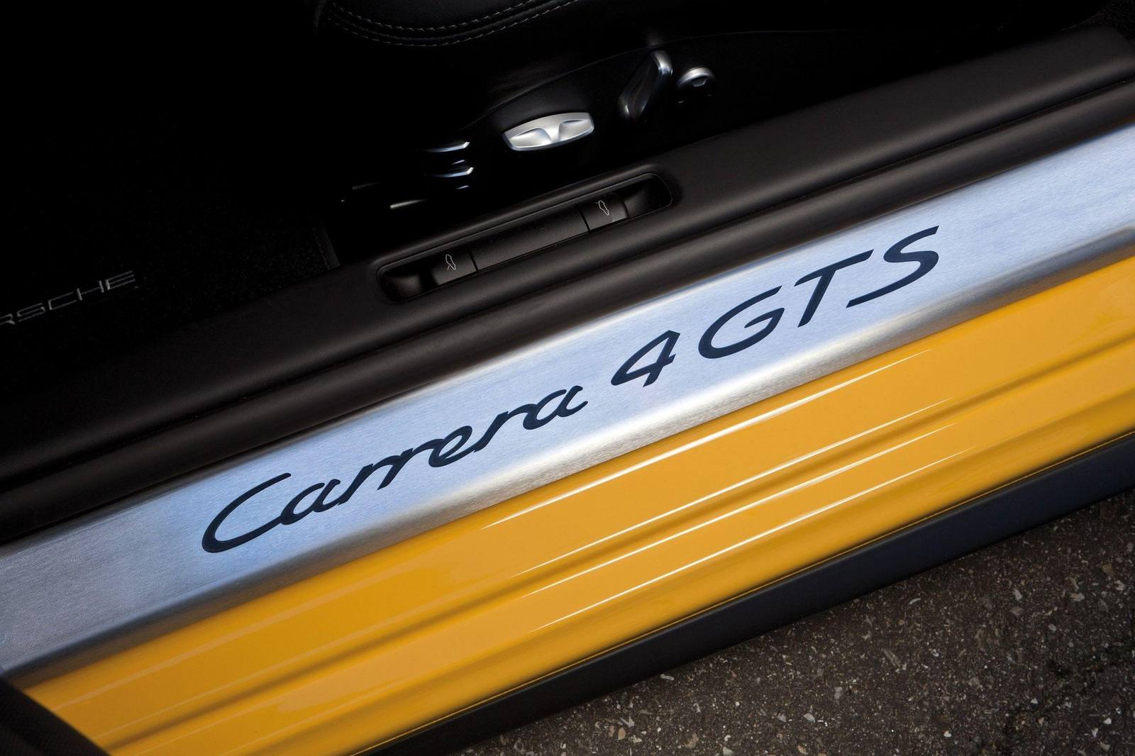 Carrera 4 GTS