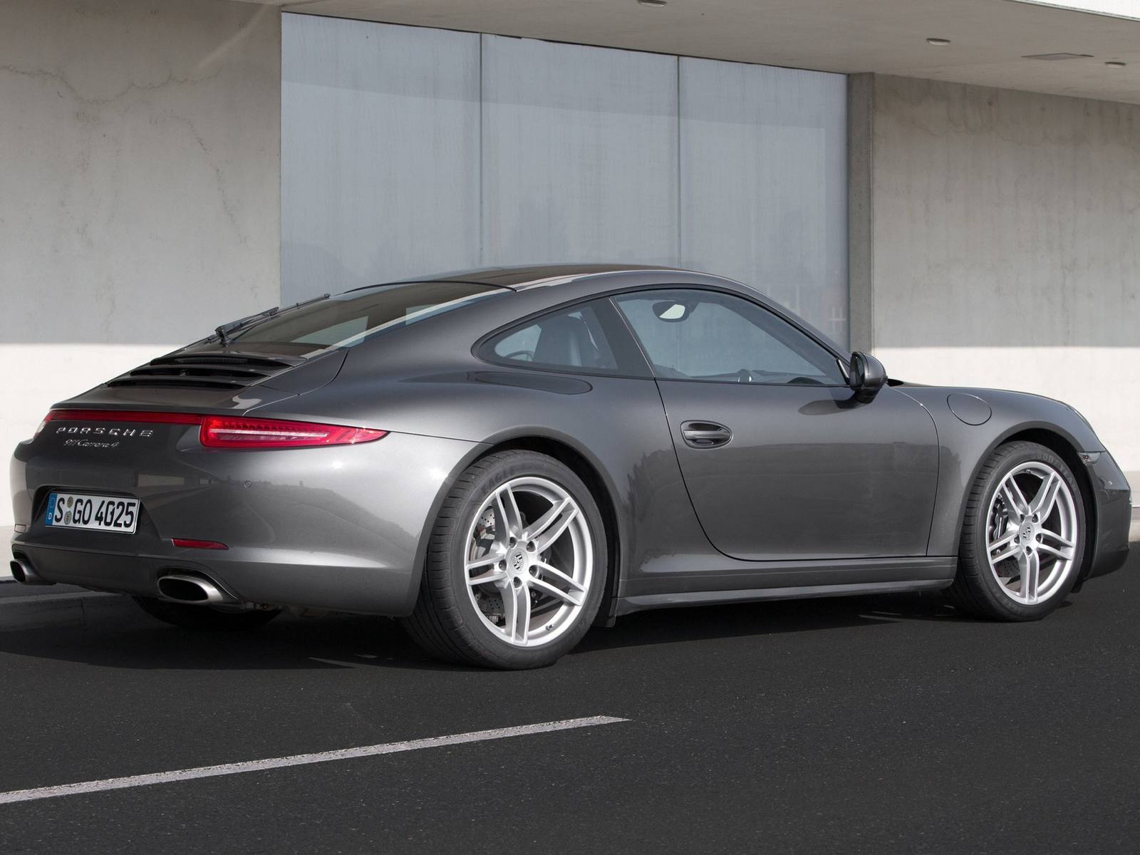 Carrera 4
