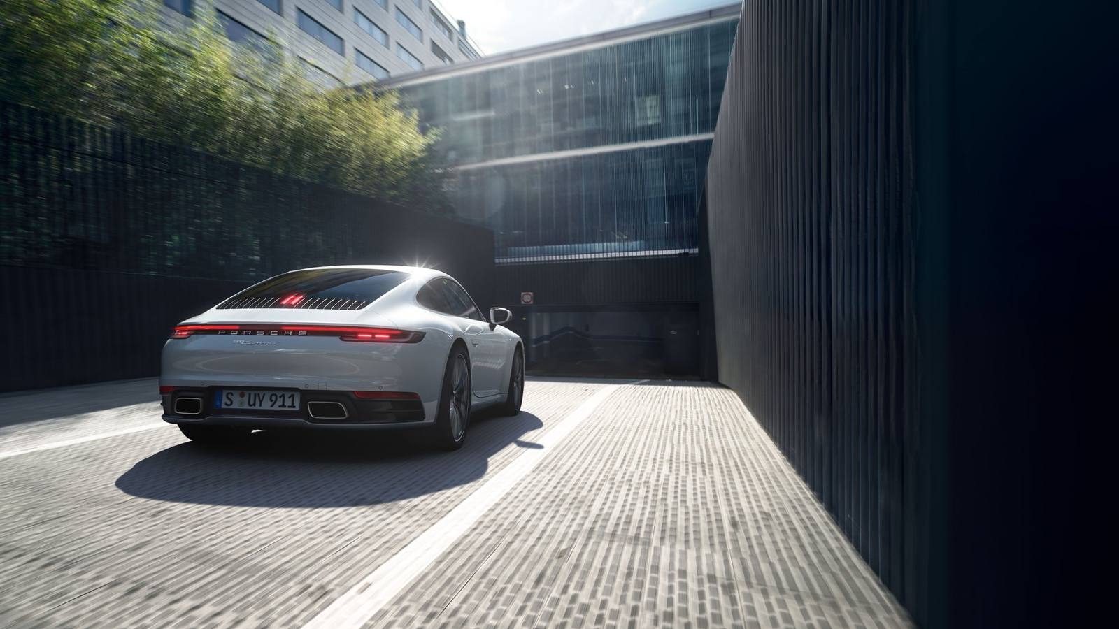 Carrera 4