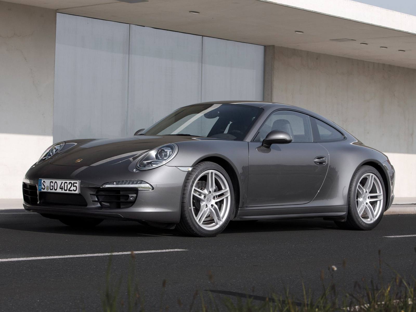 Carrera 4