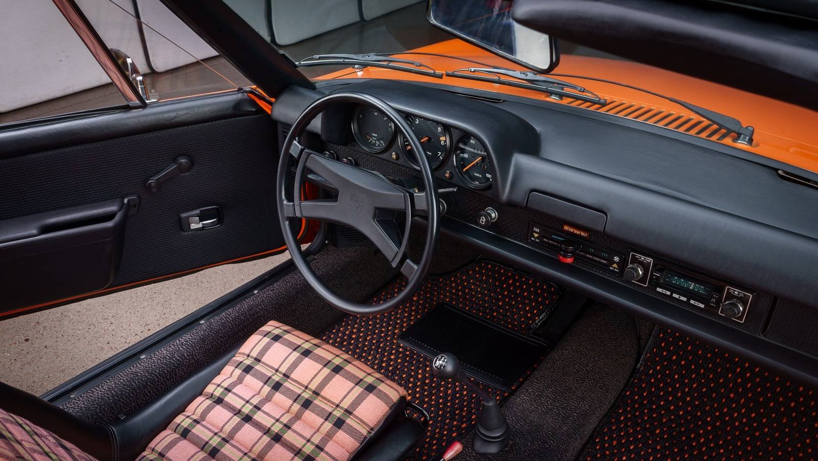 914 (914/4)
