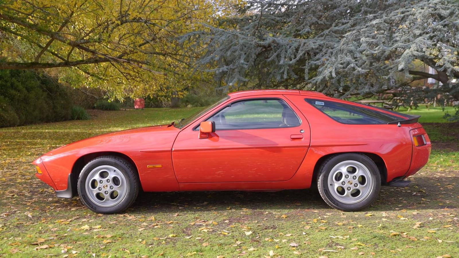 928 S