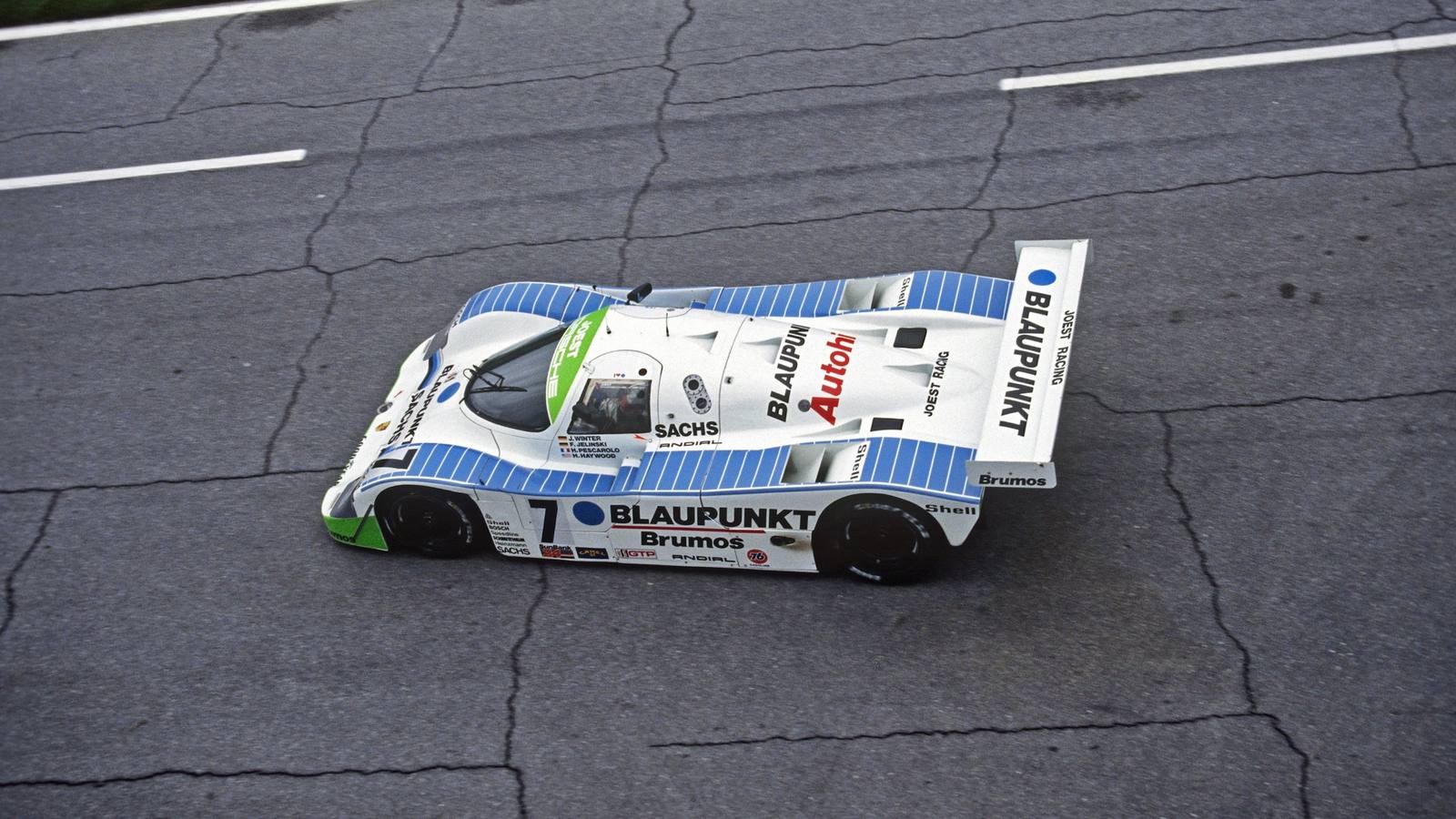 962C