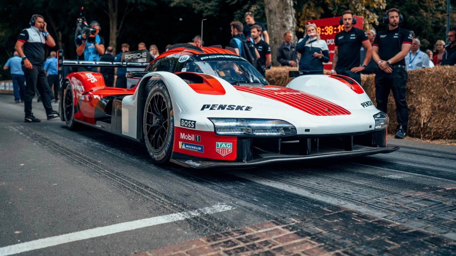 963
