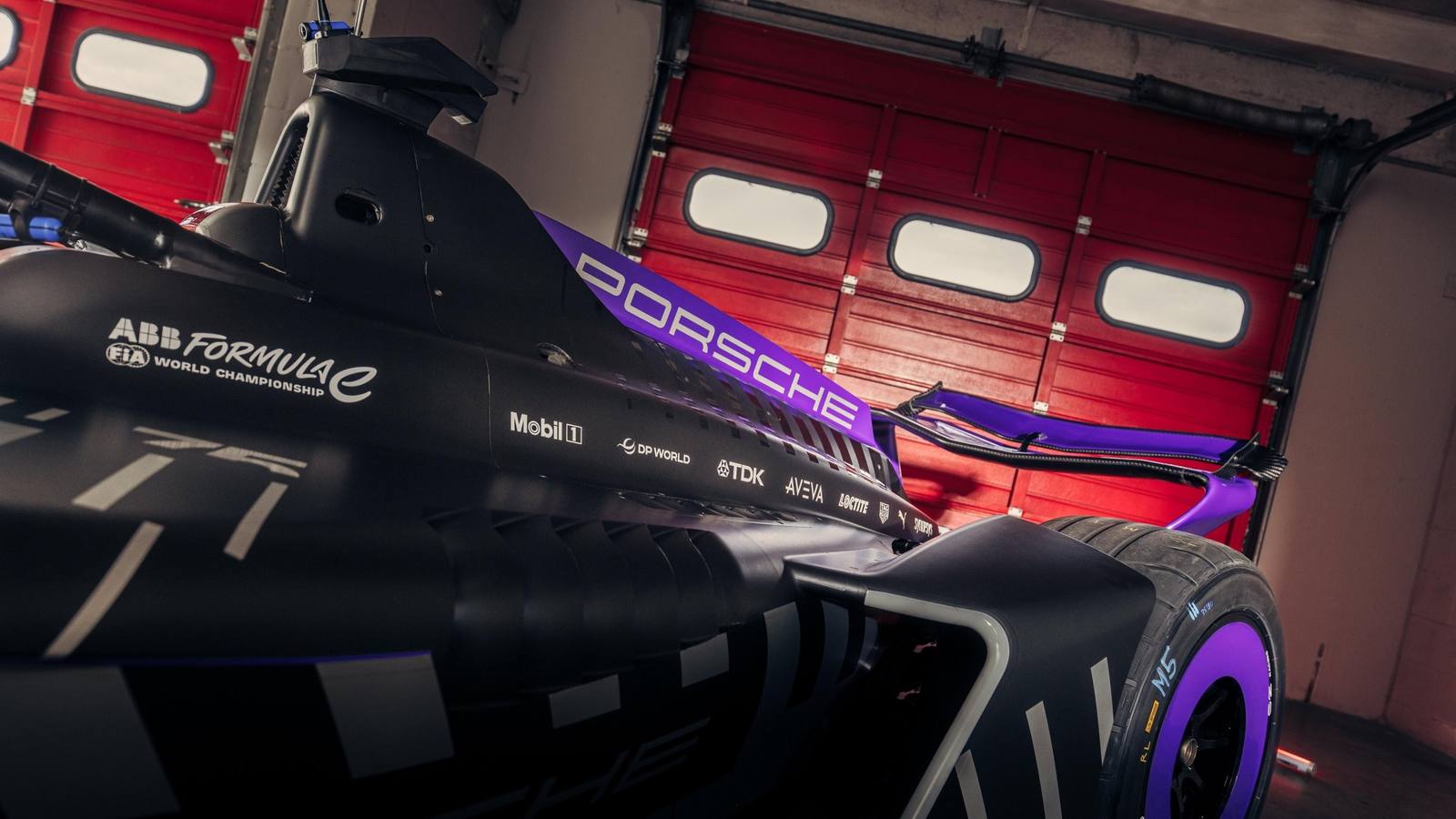975 RSE
