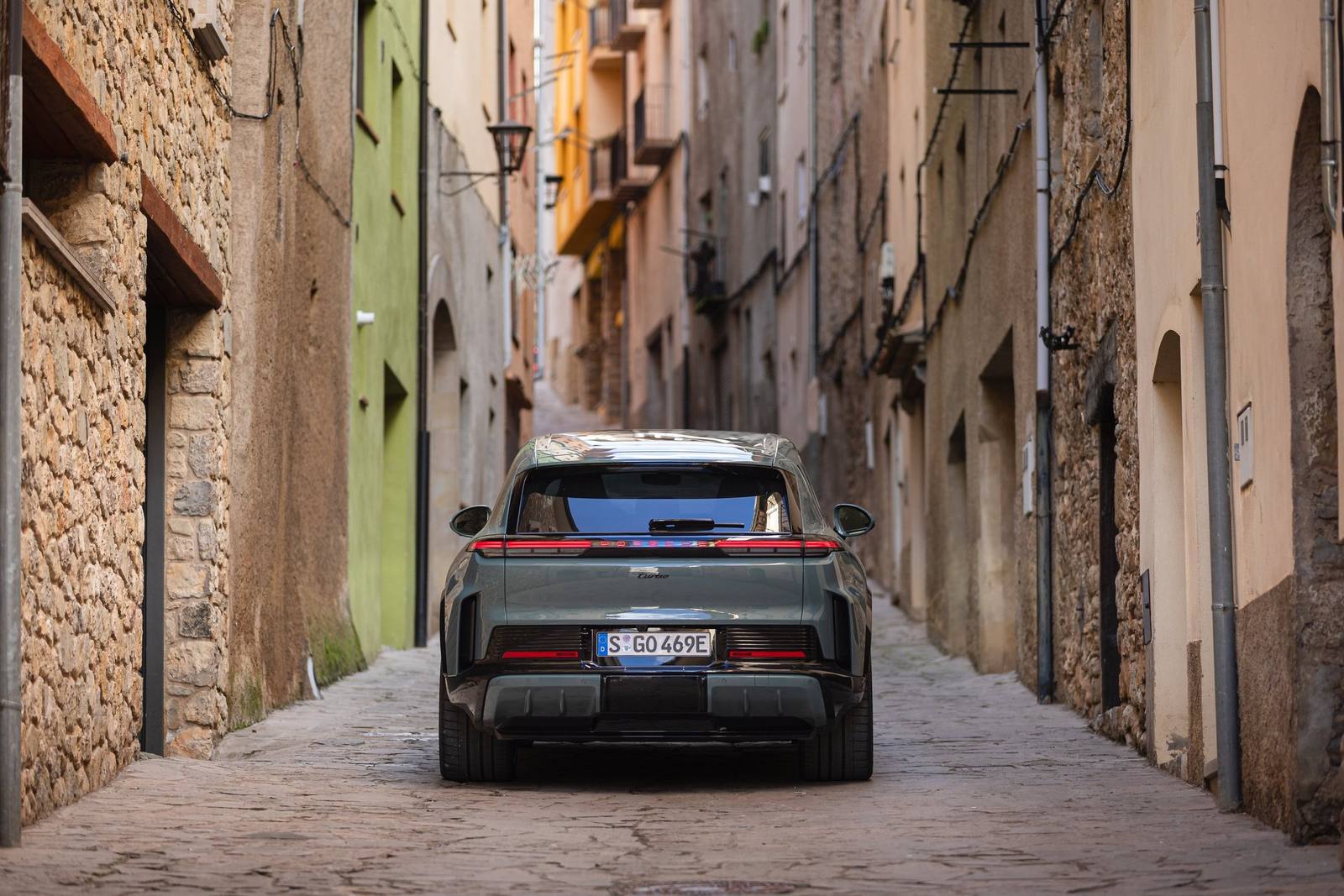 Cayenne Turbo Electric