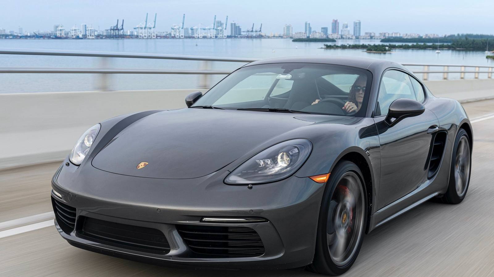718 Cayman S