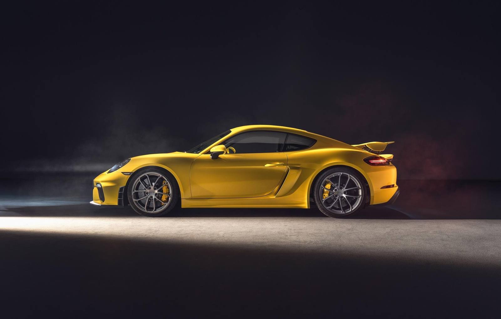 718 Cayman GT4