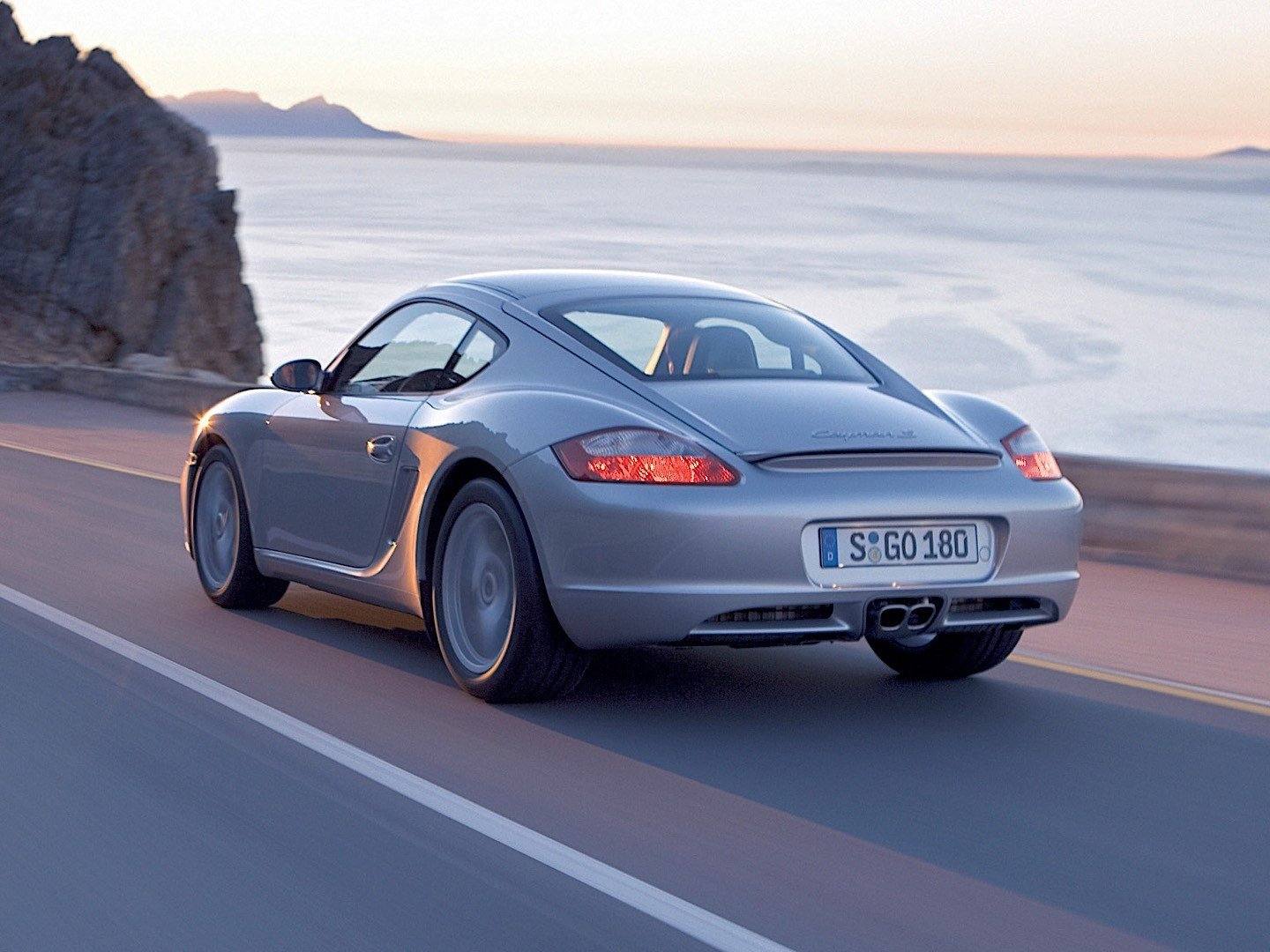 Cayman S