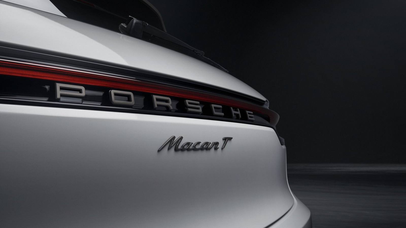 Macan T