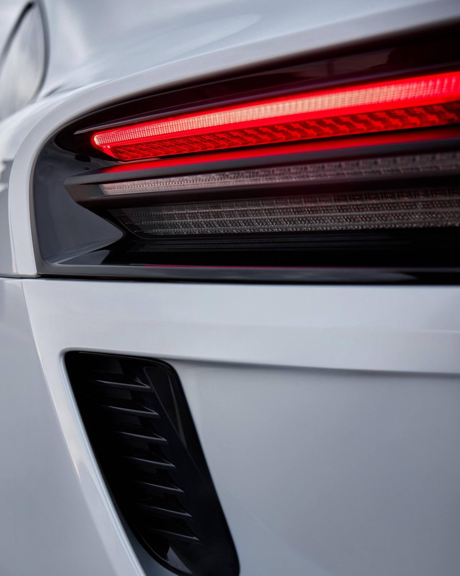Macan Turbo Electric