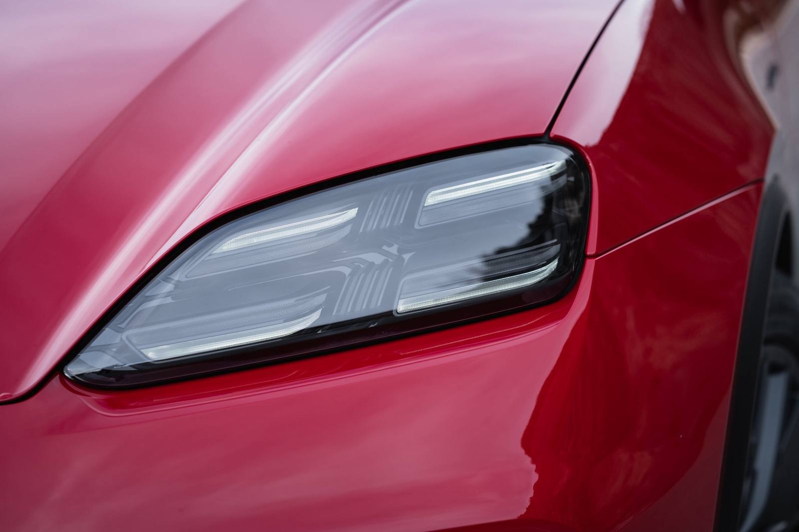Macan GTS Electric