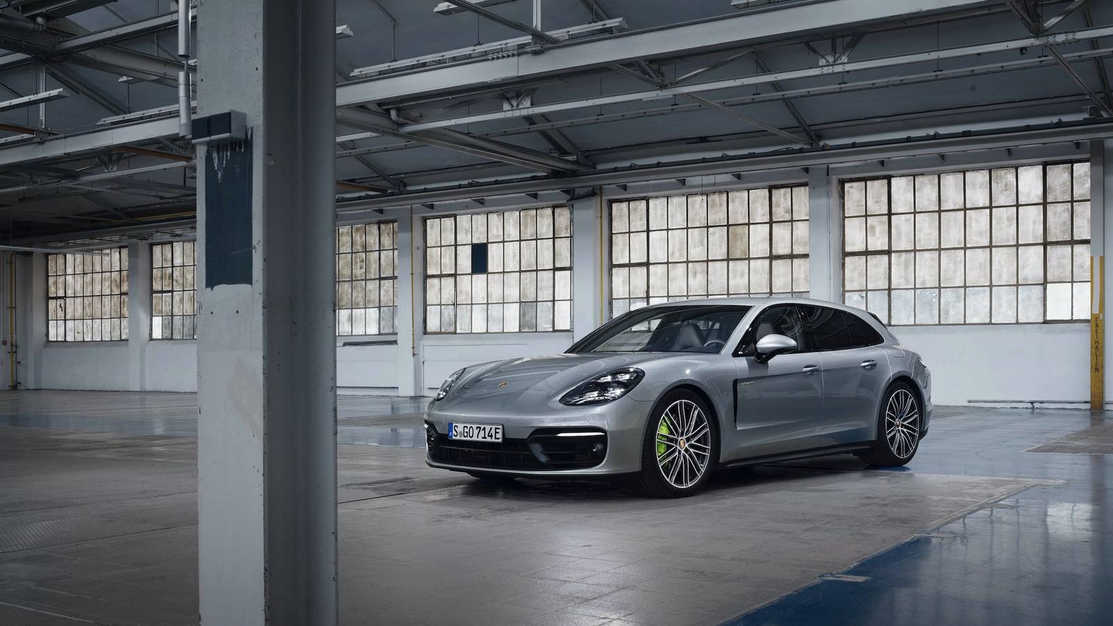 Panamera 4 E-Hybrid Sport Turismo
