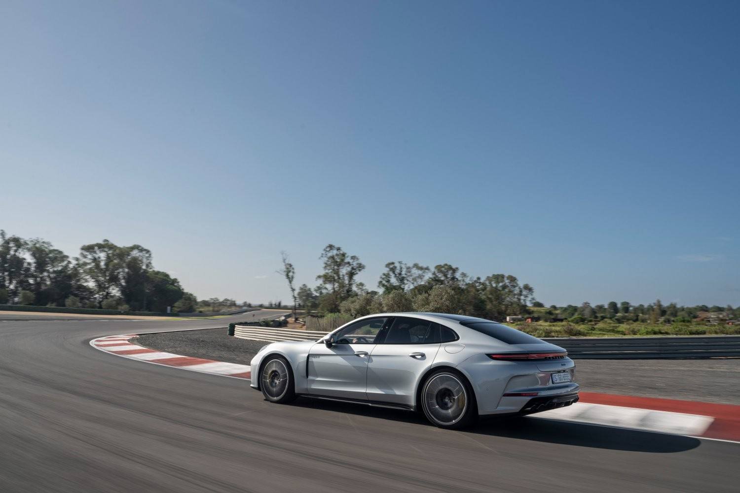 Panamera Turbo E-Hybrid