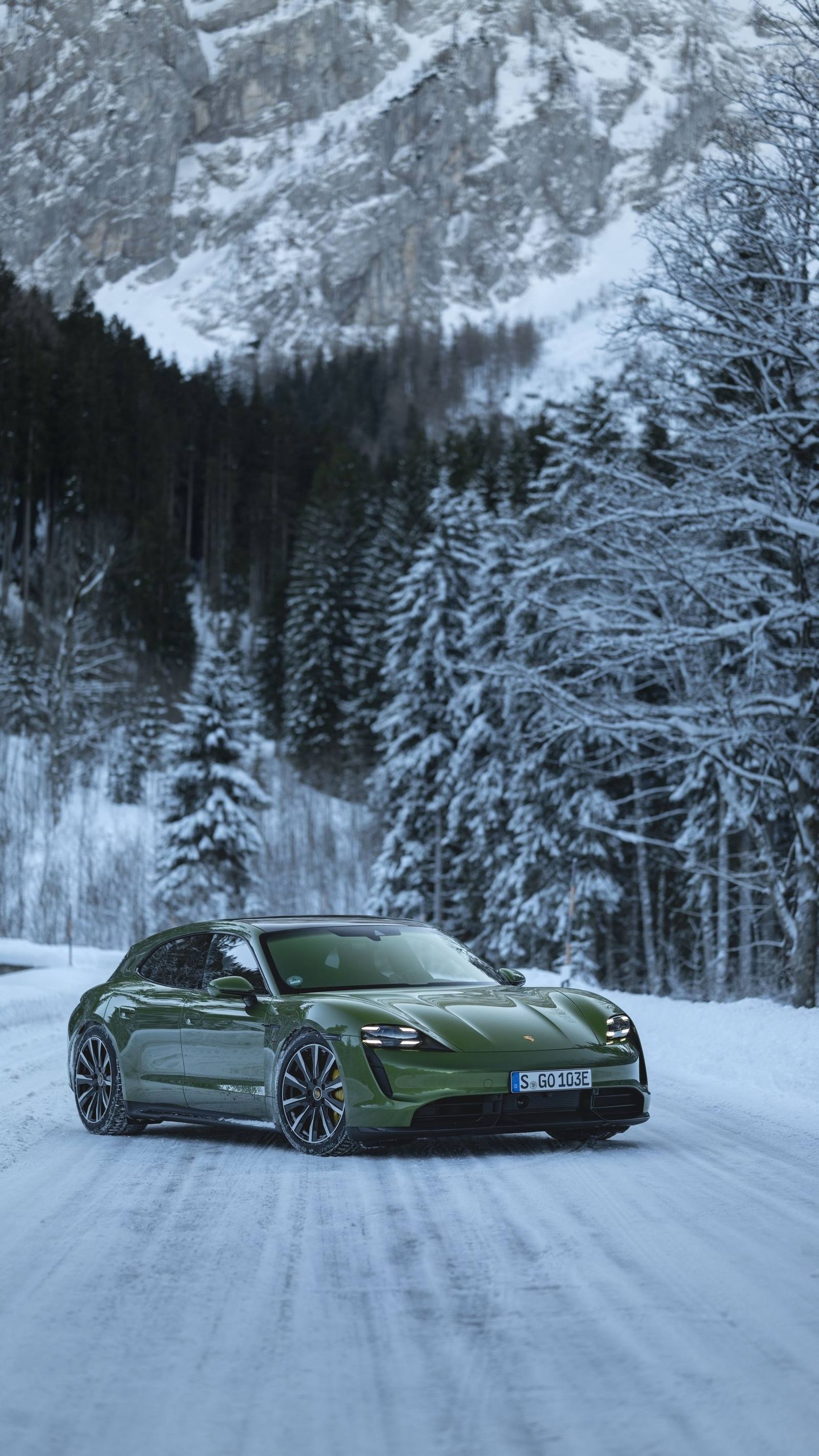 Taycan Turbo S Sport Turismo