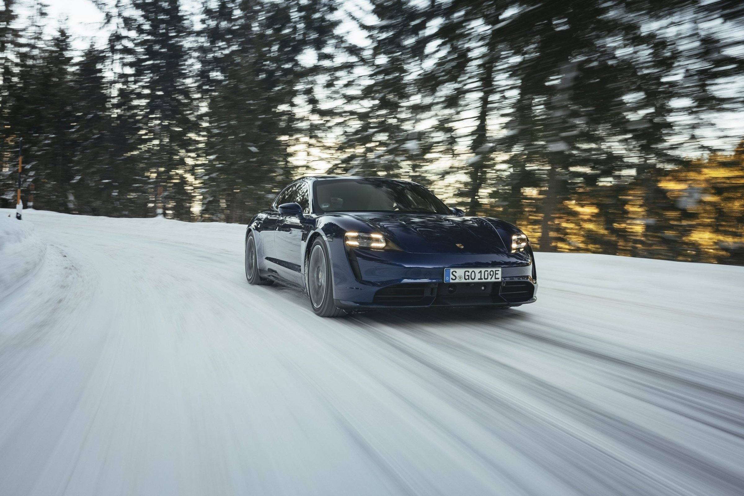 Taycan Turbo Sport Turismo