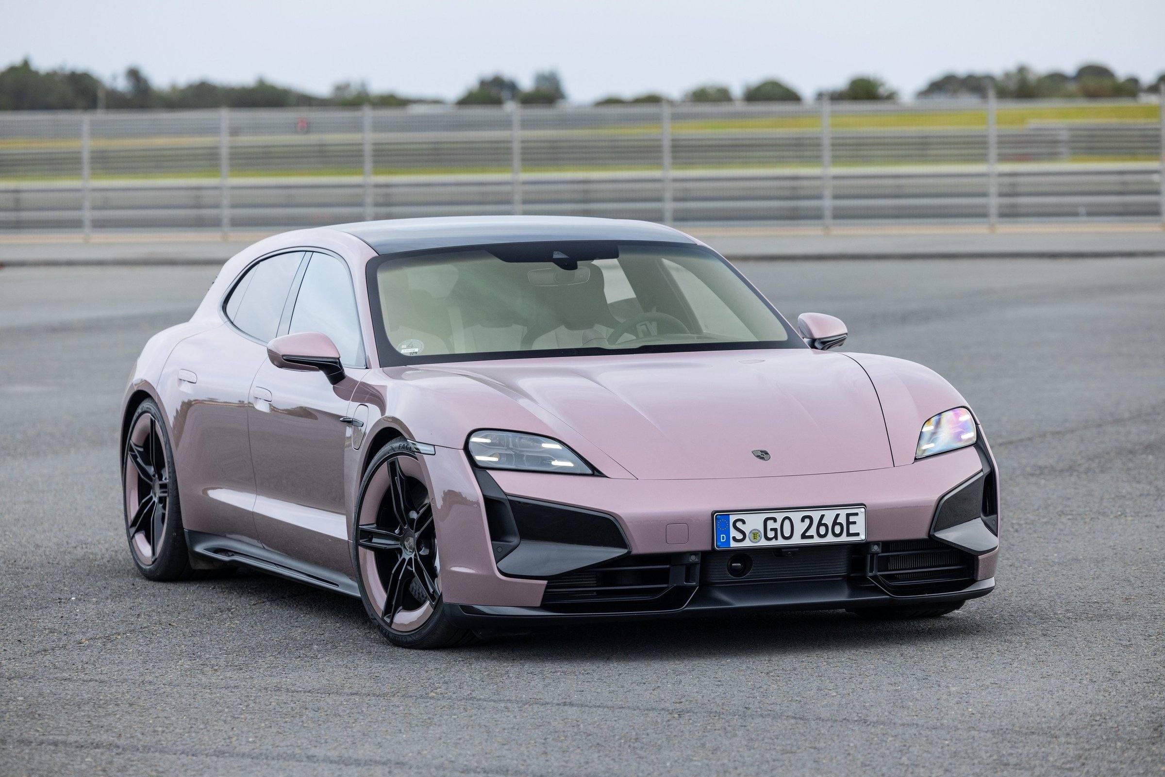 Taycan Turbo Sport Turismo