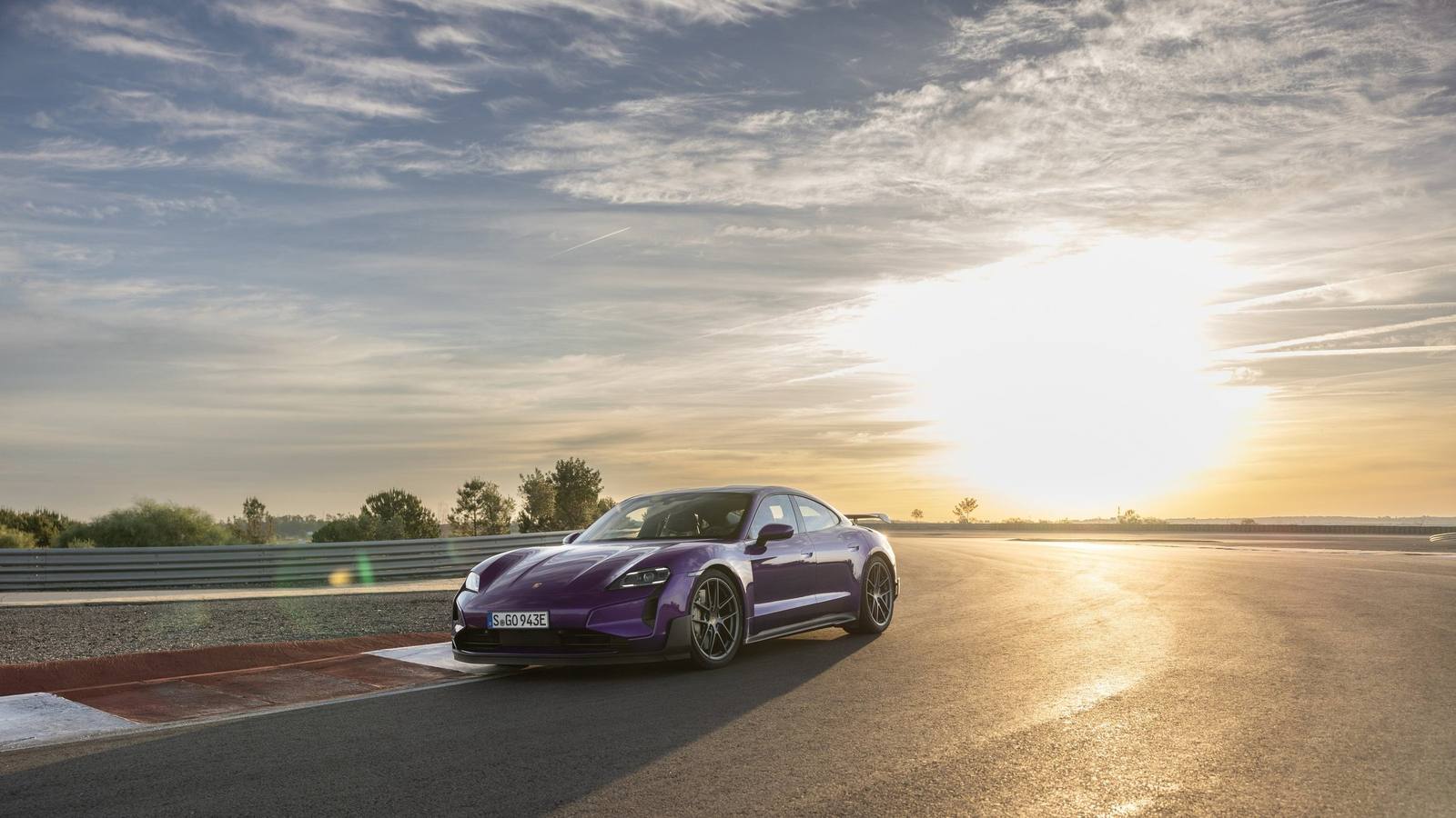 Taycan Turbo GT with Weissach Package