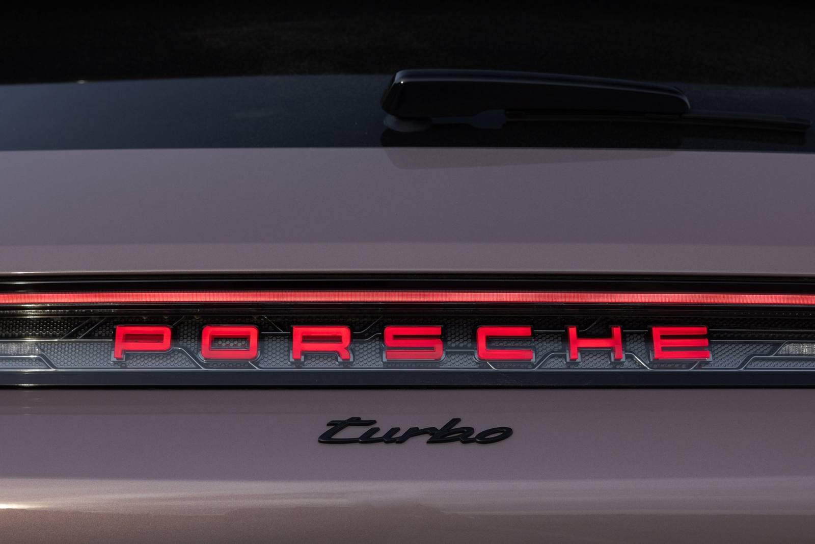 Taycan Turbo Sport Turismo