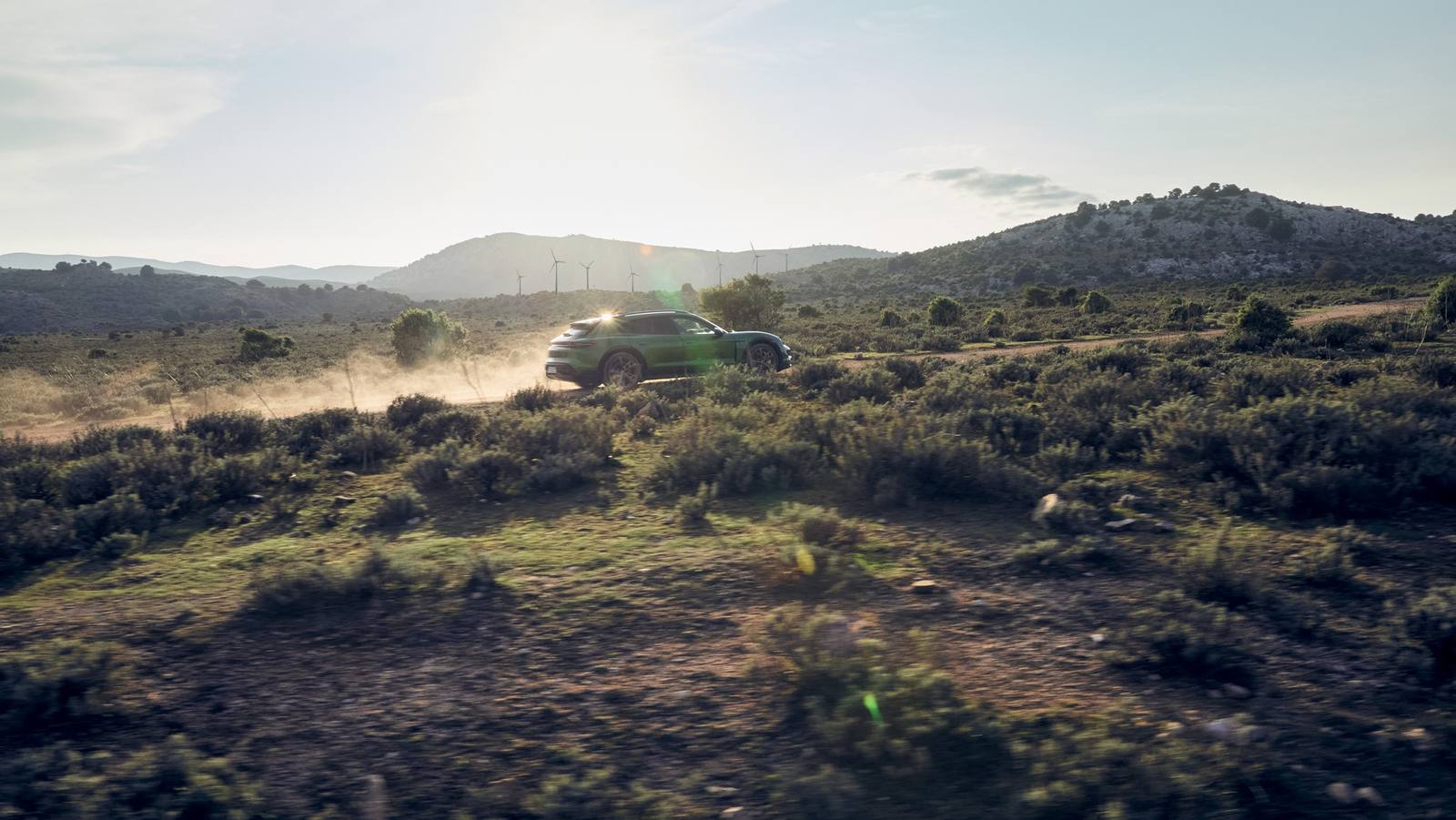 Taycan Turbo S Cross Turismo