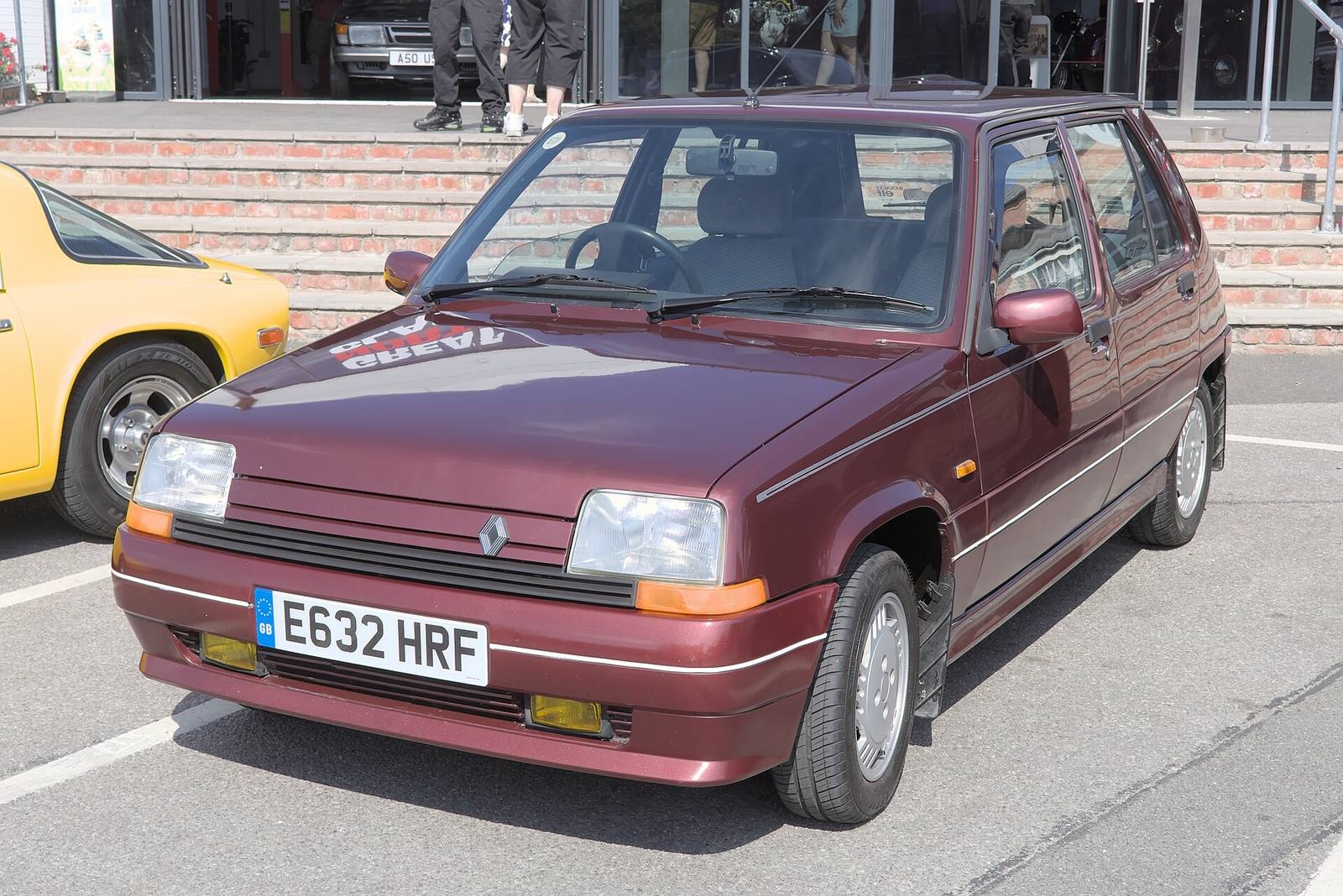 R5 TL